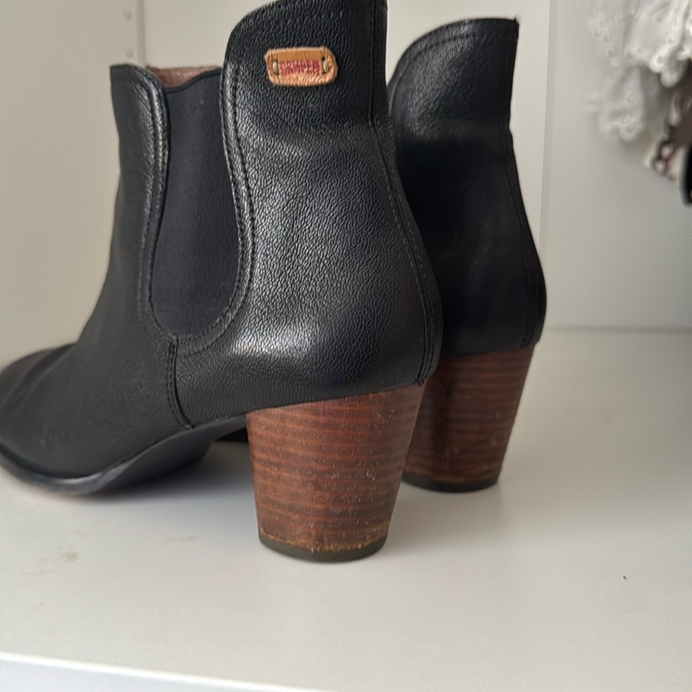 Camper ankle boots